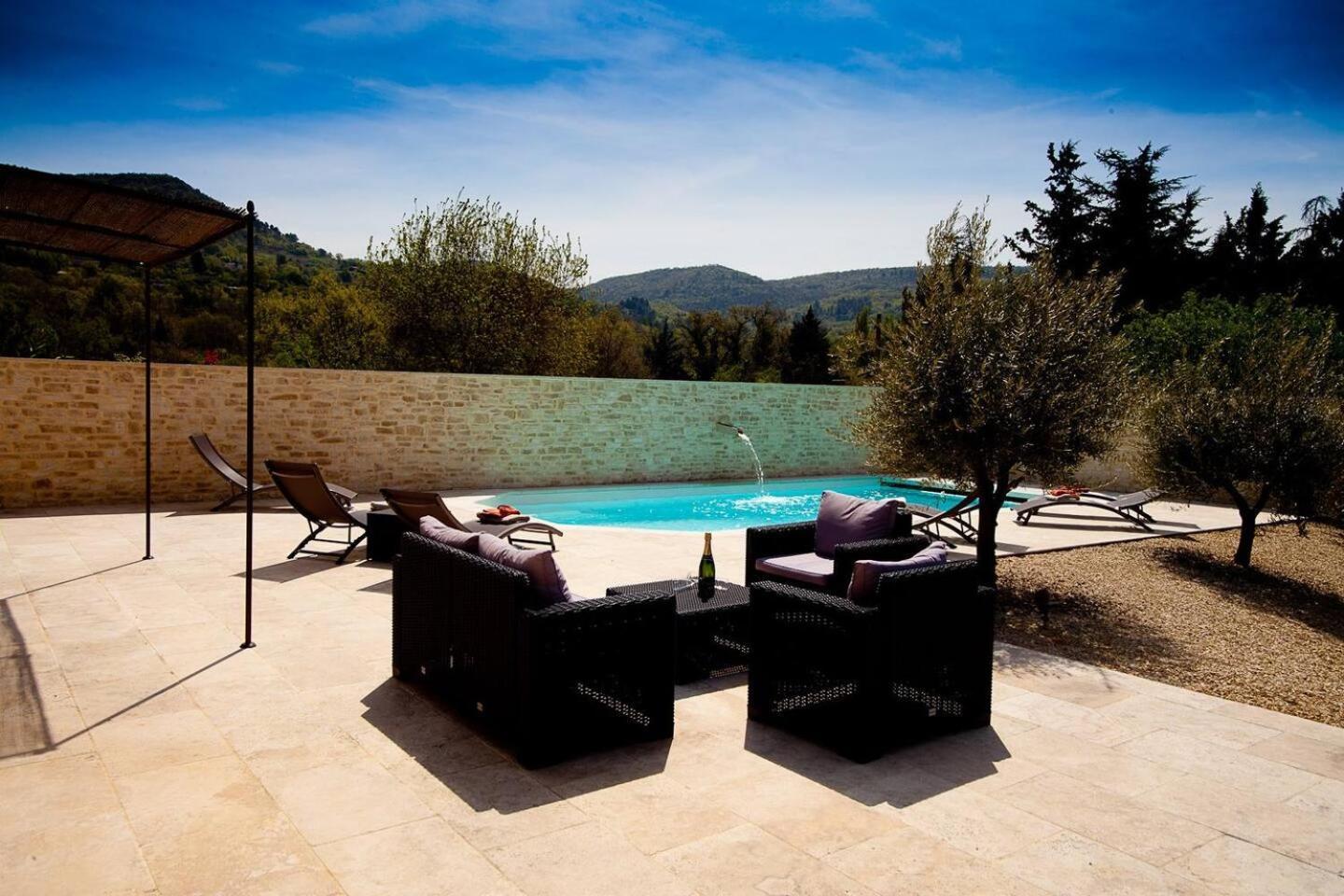 La Petite Colline Villa Apt Kültér fotó